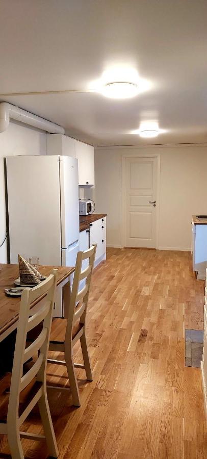 Aurora Rooms In Shared Apartment Nr2 We Are Doing Privet Northen Lights Trips, Reindeer Trip And Fjord Sommaroy Trip Tromsø Exteriör bild