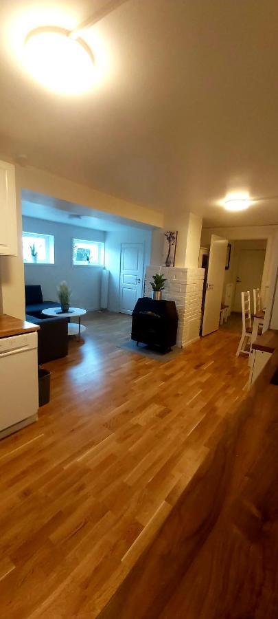 Aurora Rooms In Shared Apartment Nr2 We Are Doing Privet Northen Lights Trips, Reindeer Trip And Fjord Sommaroy Trip Tromsø Exteriör bild
